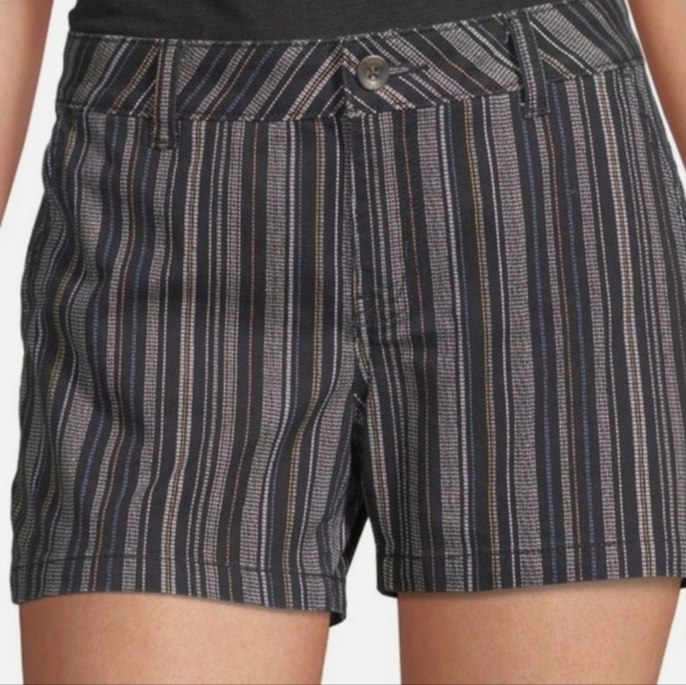A.N.A Black Mid-Rise Twill Shorts - Size 16
